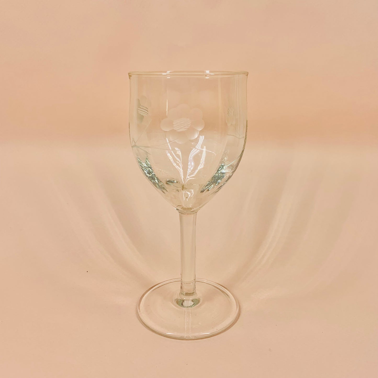 Vintage clear hand etched daisy pattern wine glasses