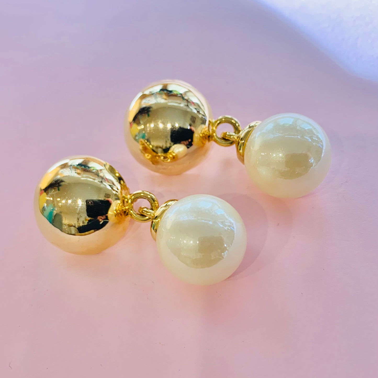Rare 1980s gold plated pearl drop earrings with pearls