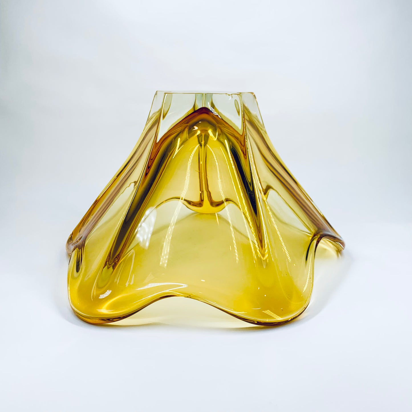 Large MCM Murano star shape amber citrine glass fruit bowl/ashtray