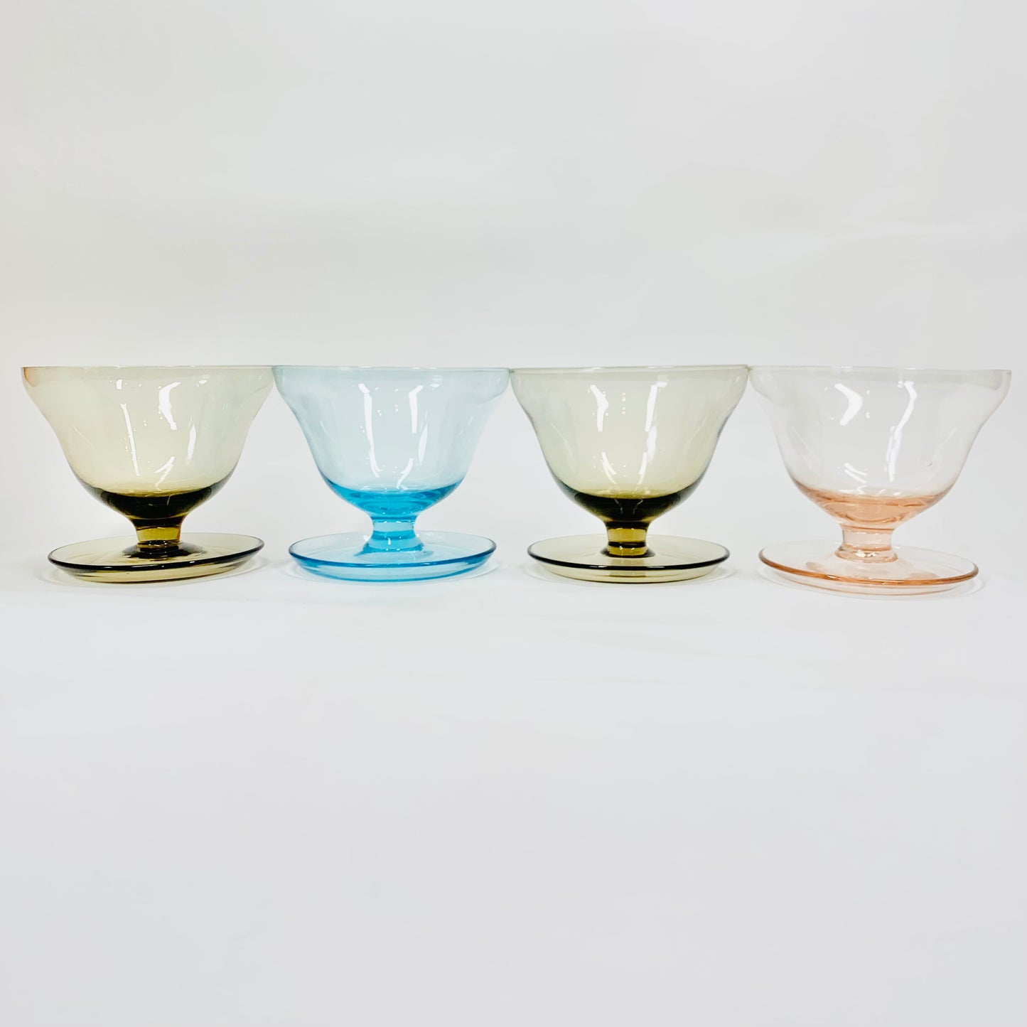 Midcentury thick harlequin glass coupe/dessert bowl