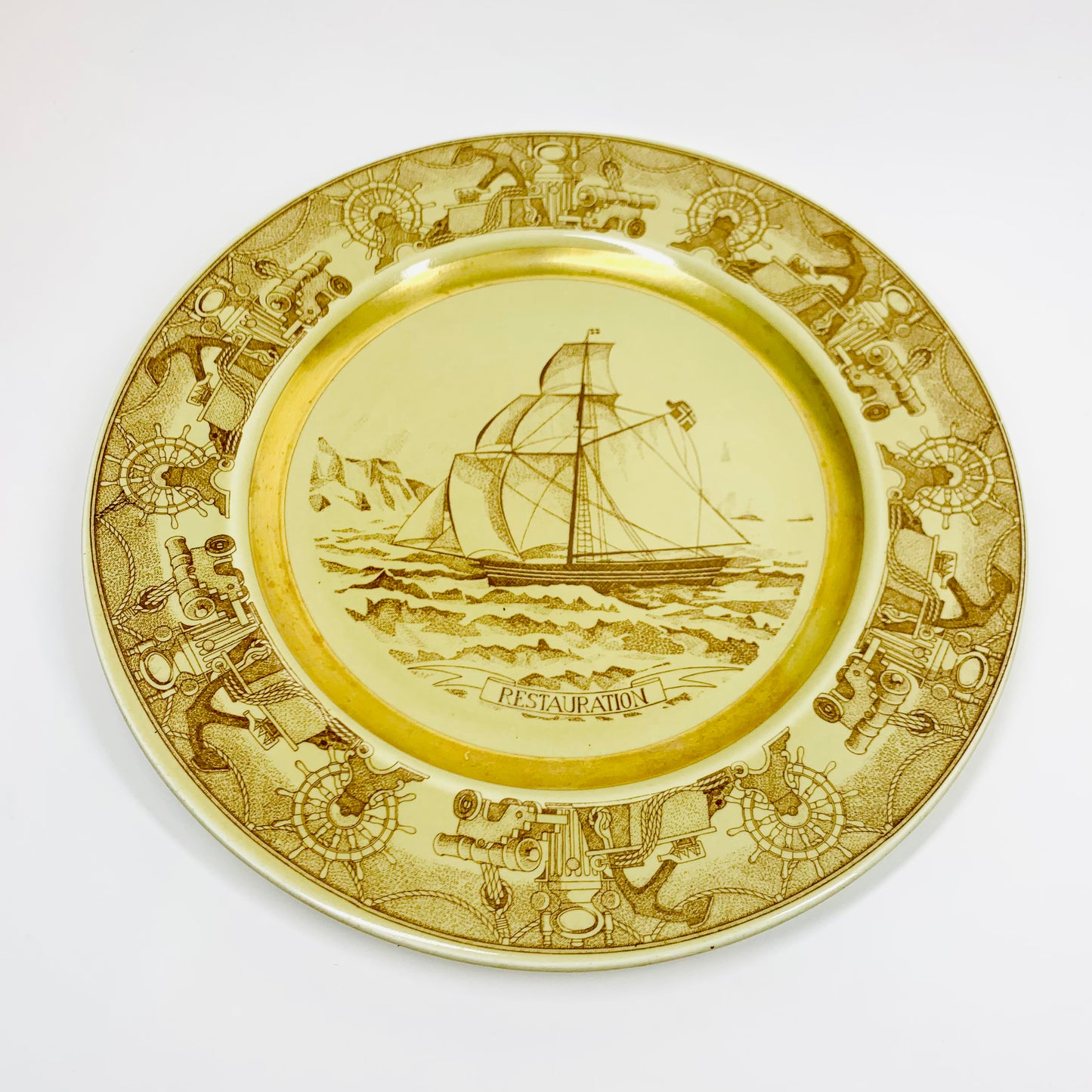 Extremely rare collector Norwegian plate of the Norske Skuter Knutsen Shipping Line