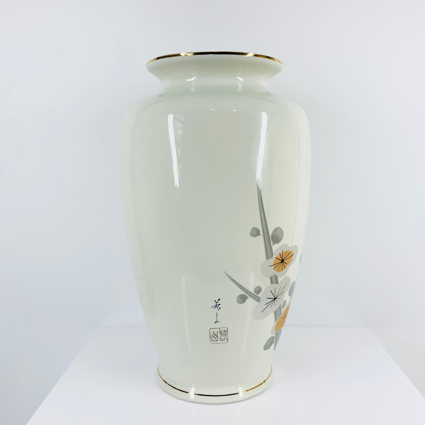 Vintage Japanese hand painted pottery vase with gold rim