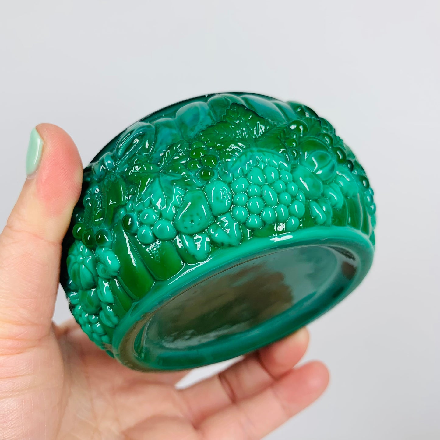 Extremely rare antique Art Deco hand carved Bohemian malachite lidded box with fruit and vine motif