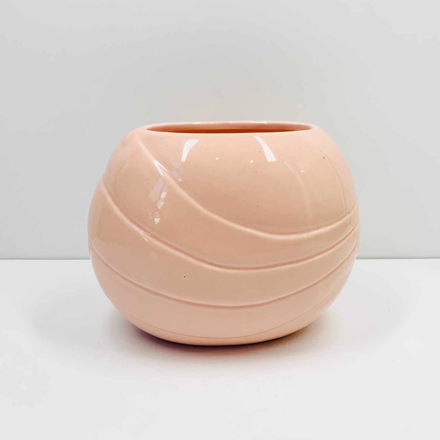 1980s pink porcelain vase