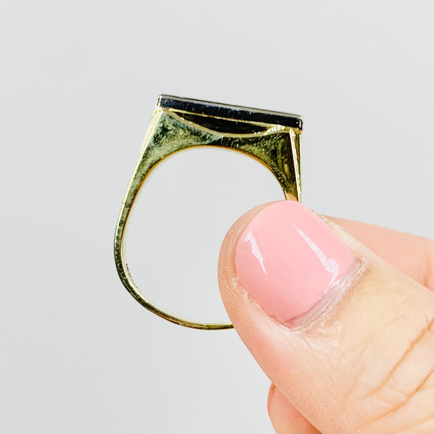 1960s MODERNIST BRUTALIST TWO TONE GOLD DIAMOND RING