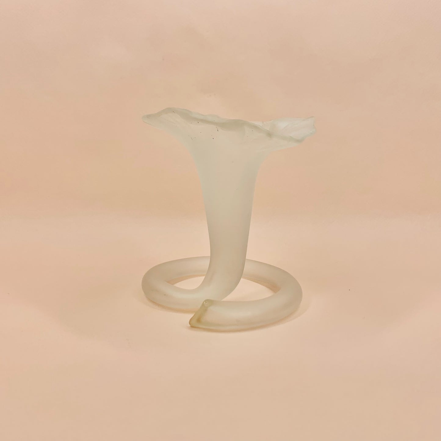 Art Deco white satin glass flower-shaped posy vase