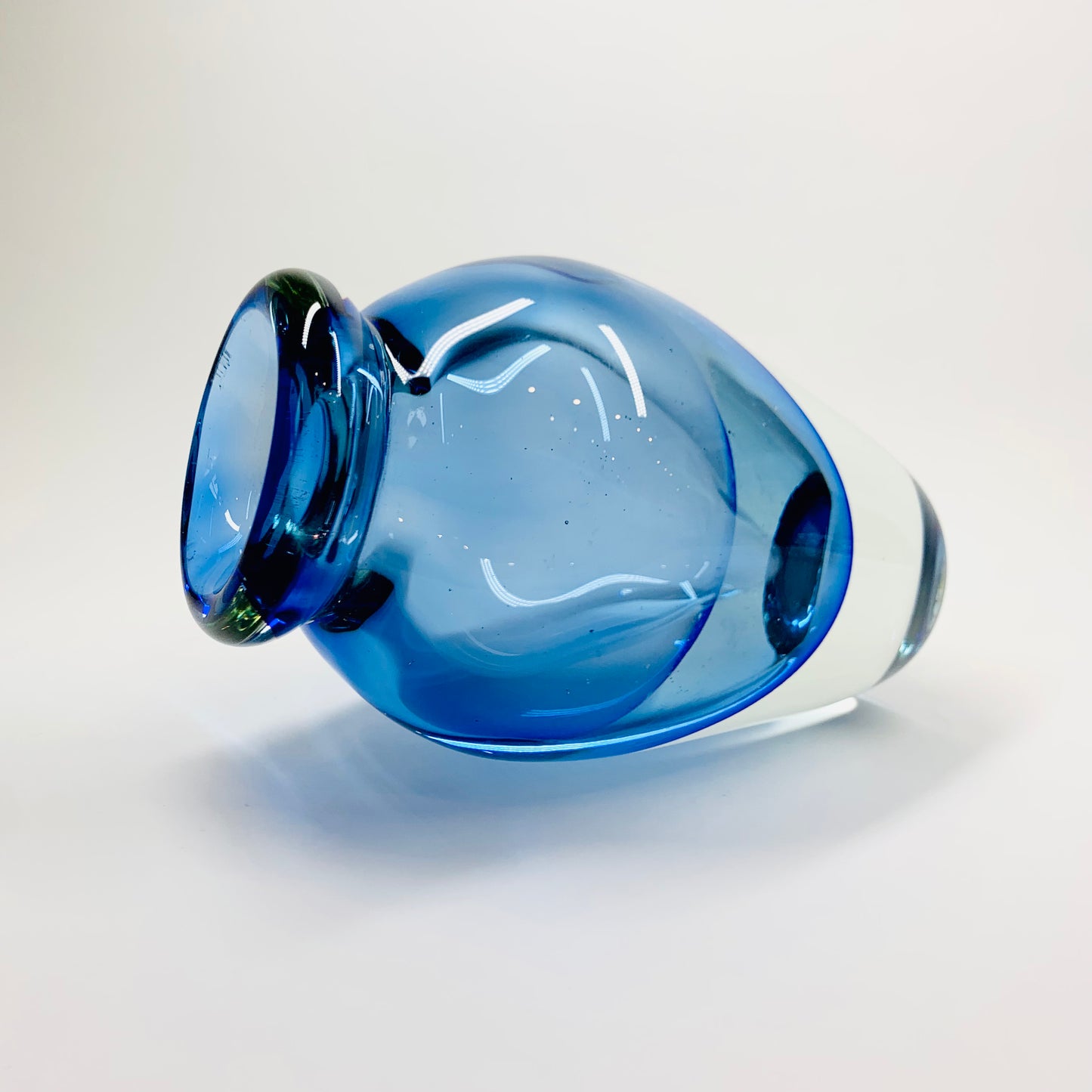 MCM blue Murano sommerso glass paperweight posy vase