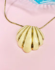 Extremely rare 1970s Barcs triple plated gold necklace with white enamel shell pendant