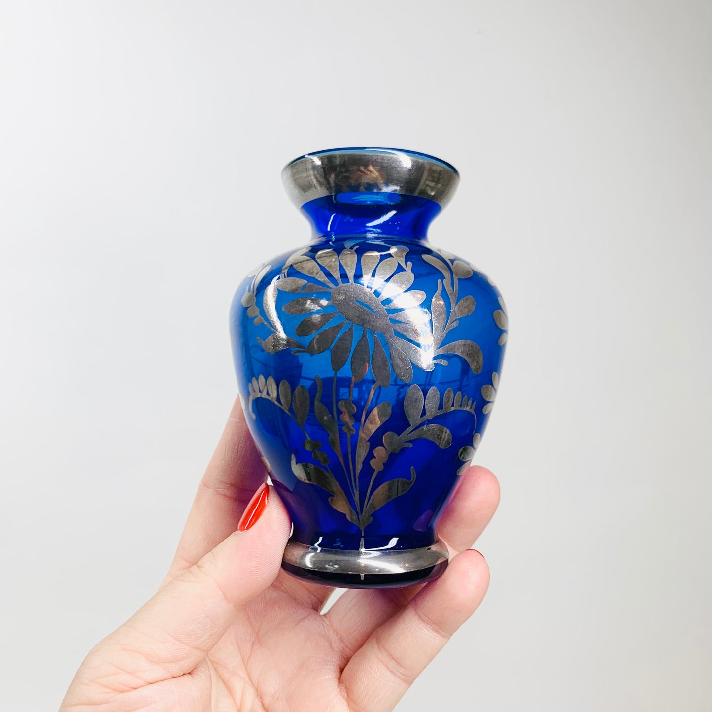 Midcentury Murano glass posy vase with silver inlay