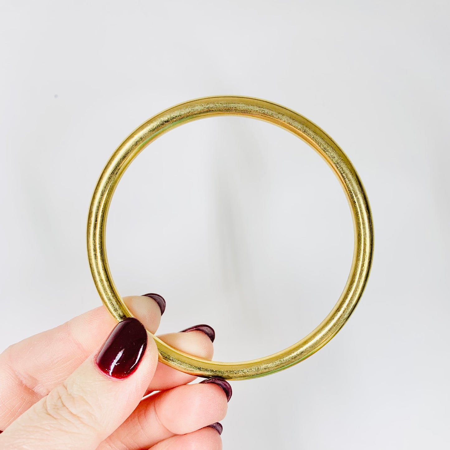 Vintage solid brass round bangle