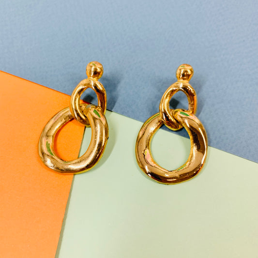 1970s costume figure 8 drop earrings