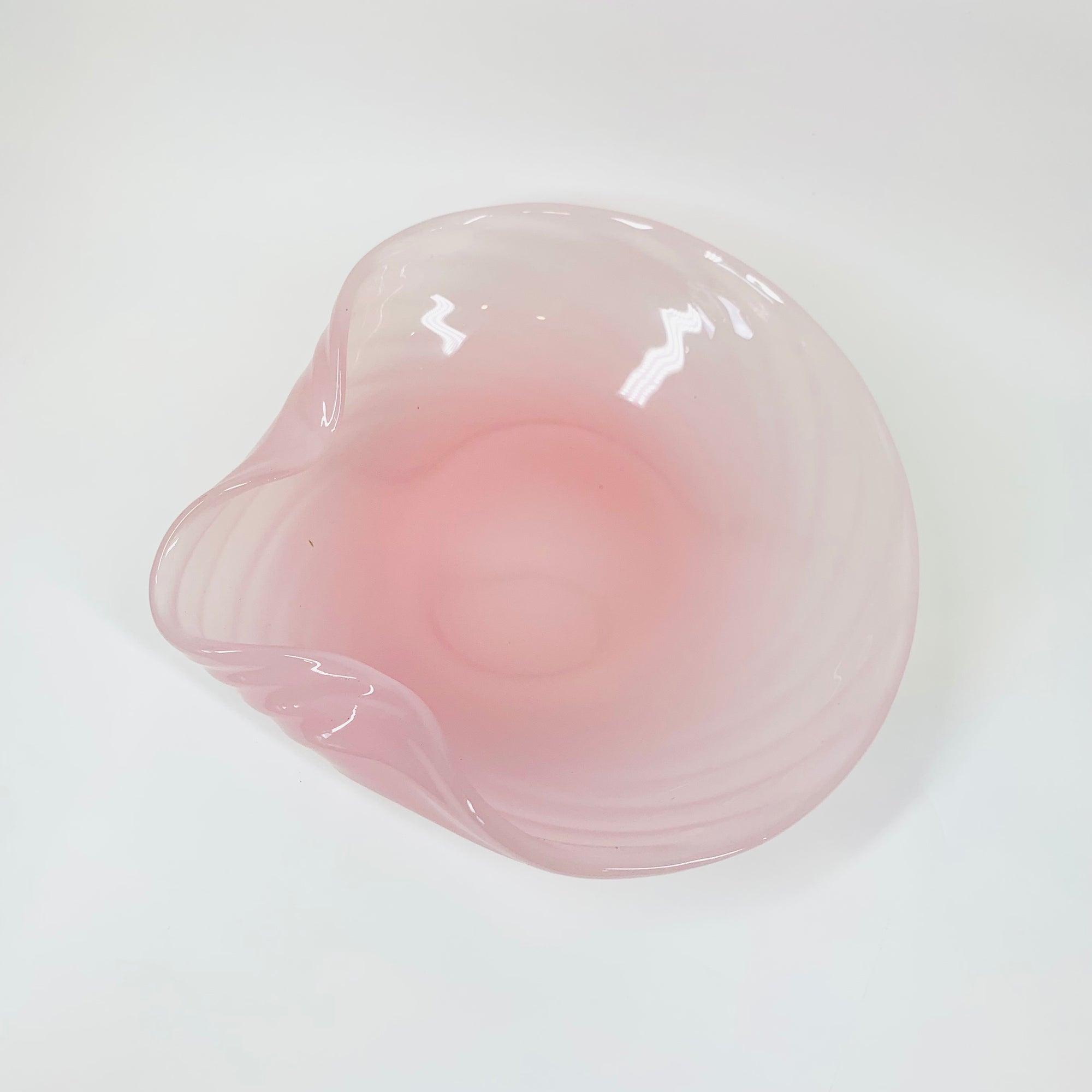 1950s PINK MURANO OPALESCENT GLASS SHELL BOWL