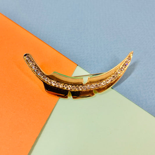 1970s good plated leaf brooch with rhinestones