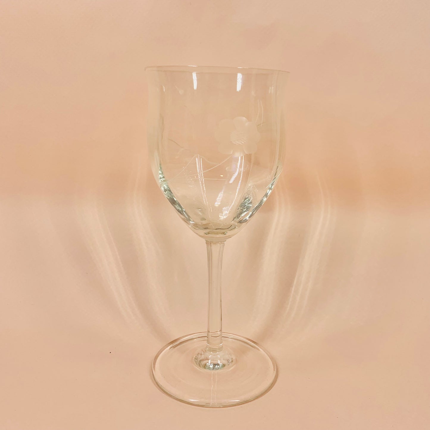 Vintage clear hand etched daisy pattern wine glasses