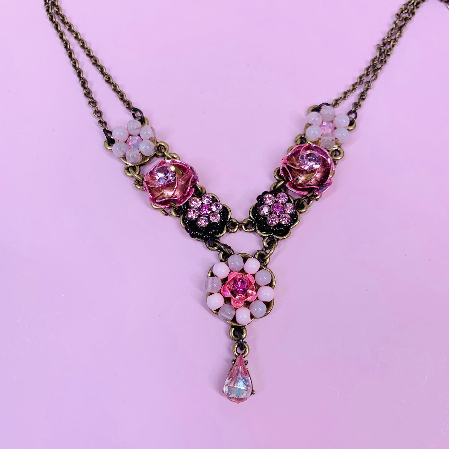 Vintage costume pink pastes and beads drop pendant necklace