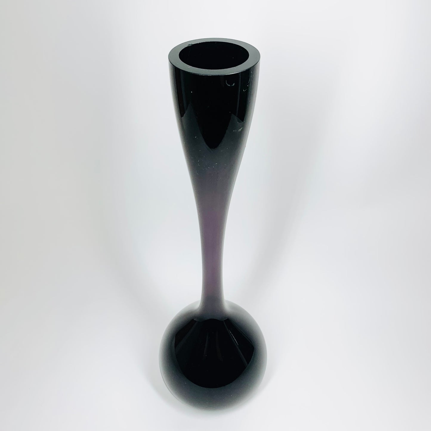 MCM dark purple bottle neck glass vase designed by Gunnar Ander for Lindshammar