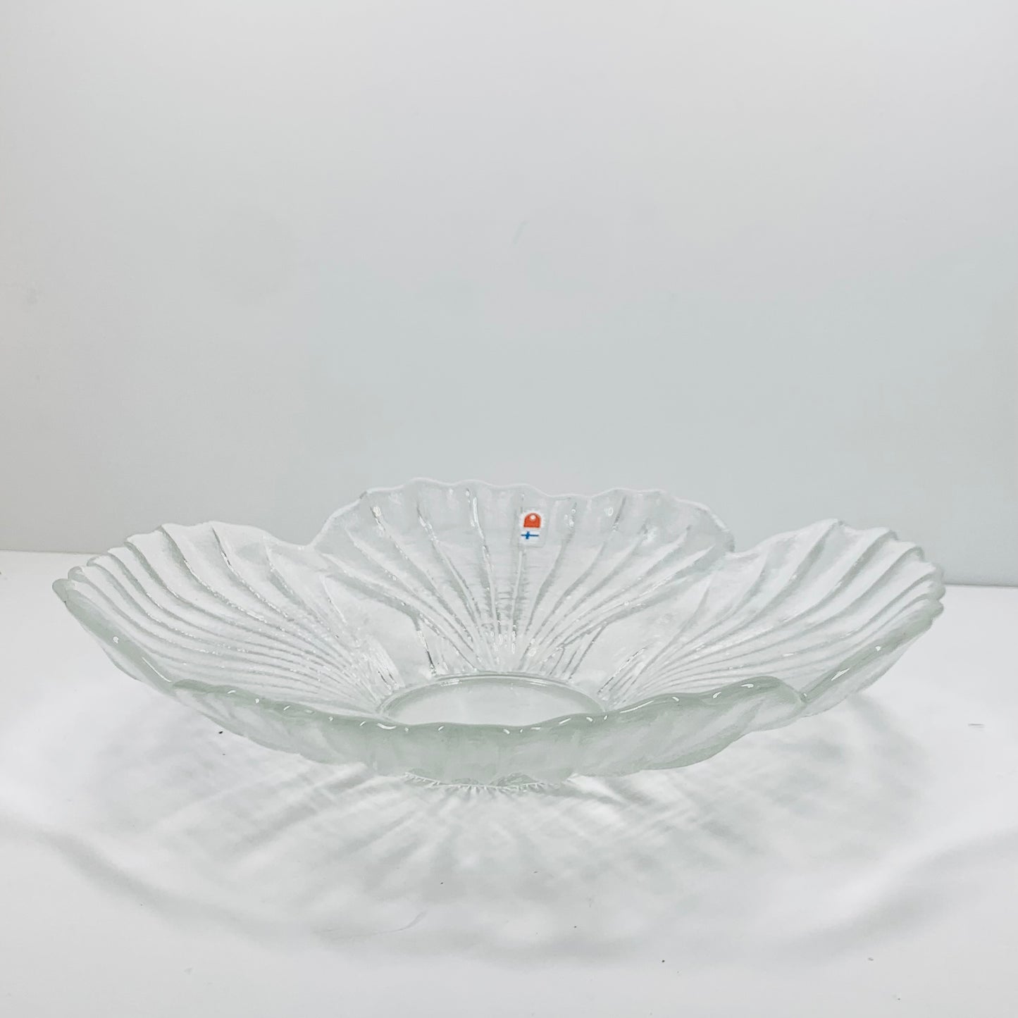 Extremely rare 1970s Finnish Humppila flower shape glass serving plate/fruit bowl