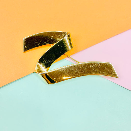 Rare Monet gold plated waves brooch