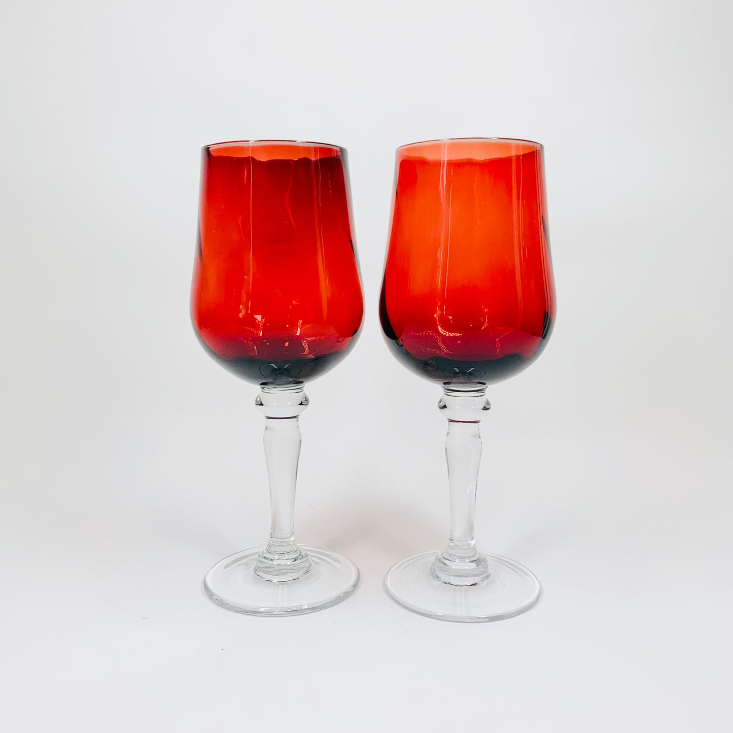 Midcentury Italian red wine glasses with clear stems