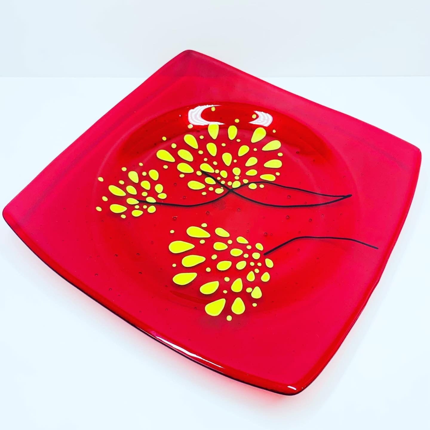 1980s Hand made in New Zealand red decorative glass platter