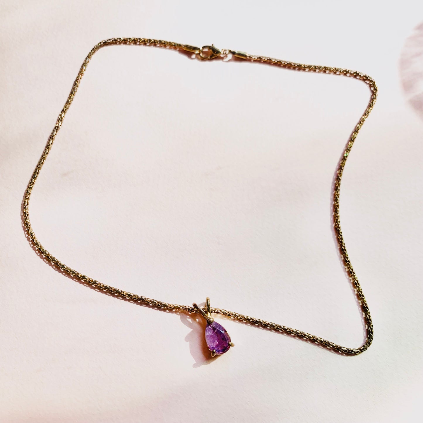 1970s Anson American triple plated gold necklace with amethyst pendant