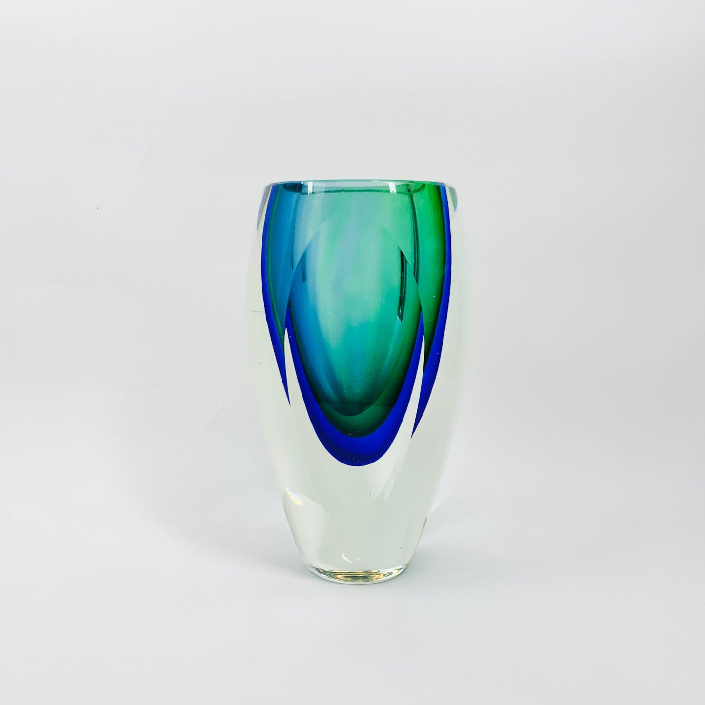 Extremely rare and heavy Murano MCM sommerso glass vase