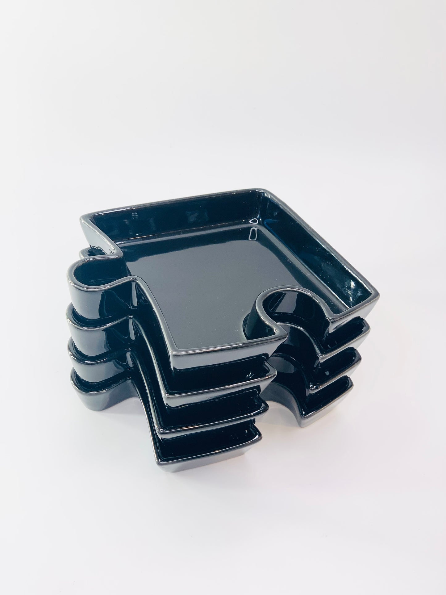 Retro porcelain serving platter, made of composite stackable plates
