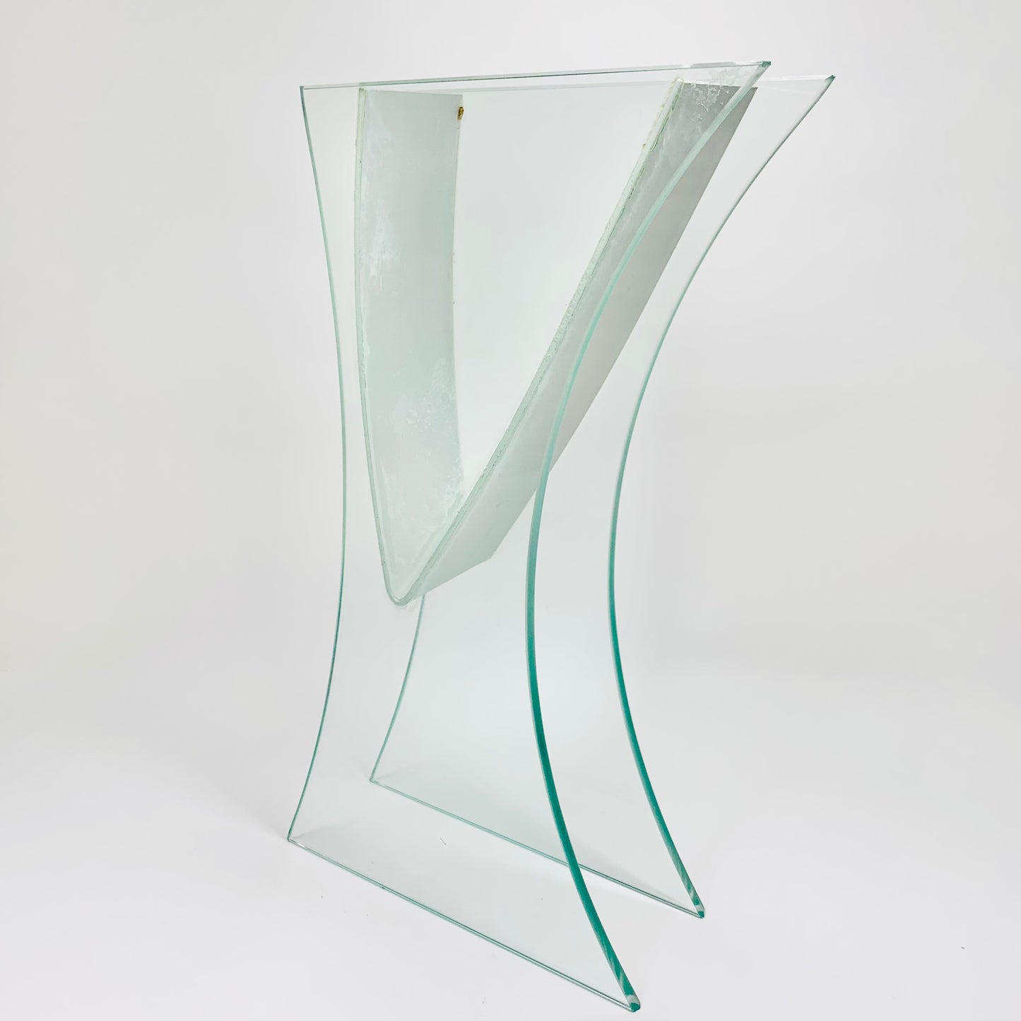 1980s vintage V metal frame glass sheet vase