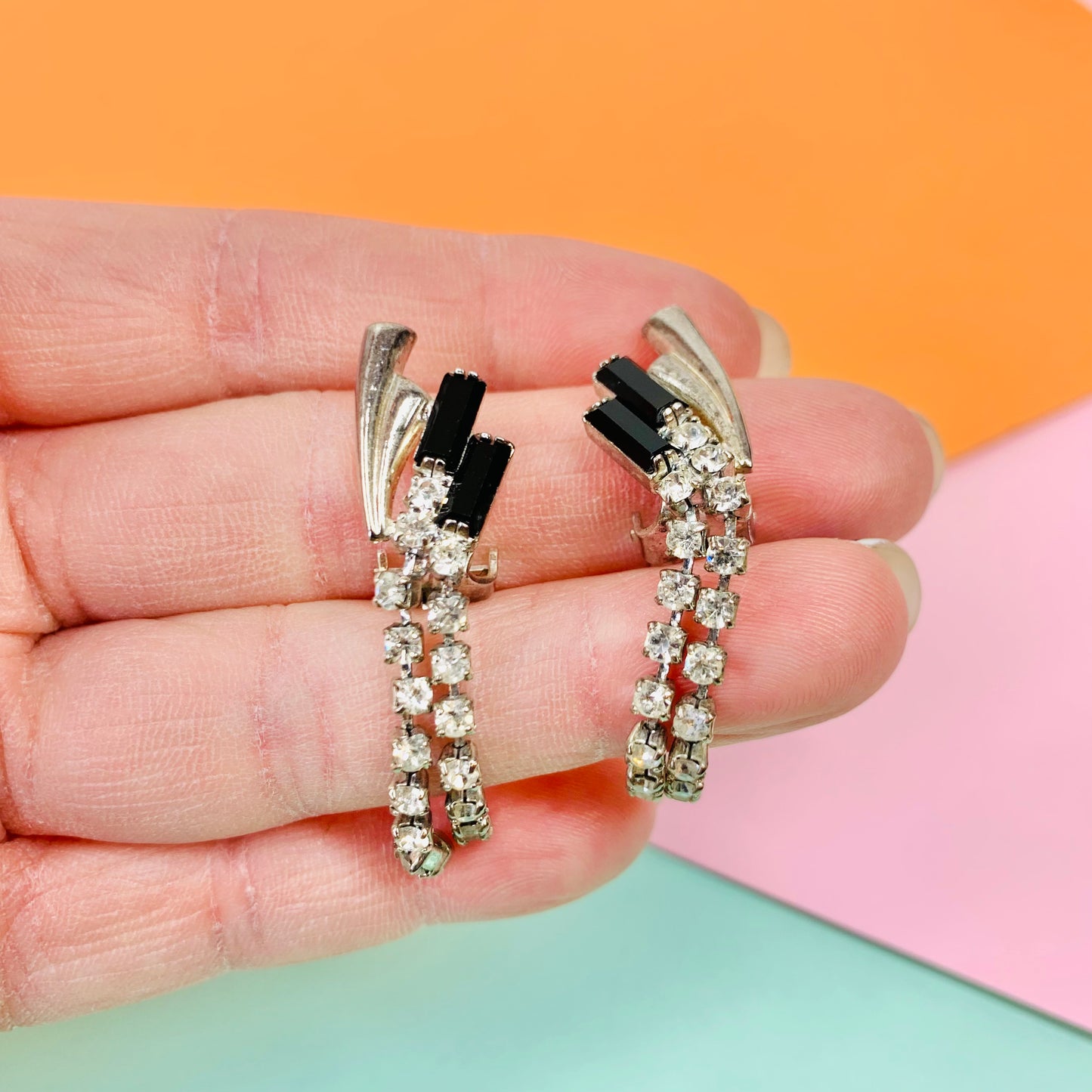 1950s black & white rhinestones clip on drop earrings