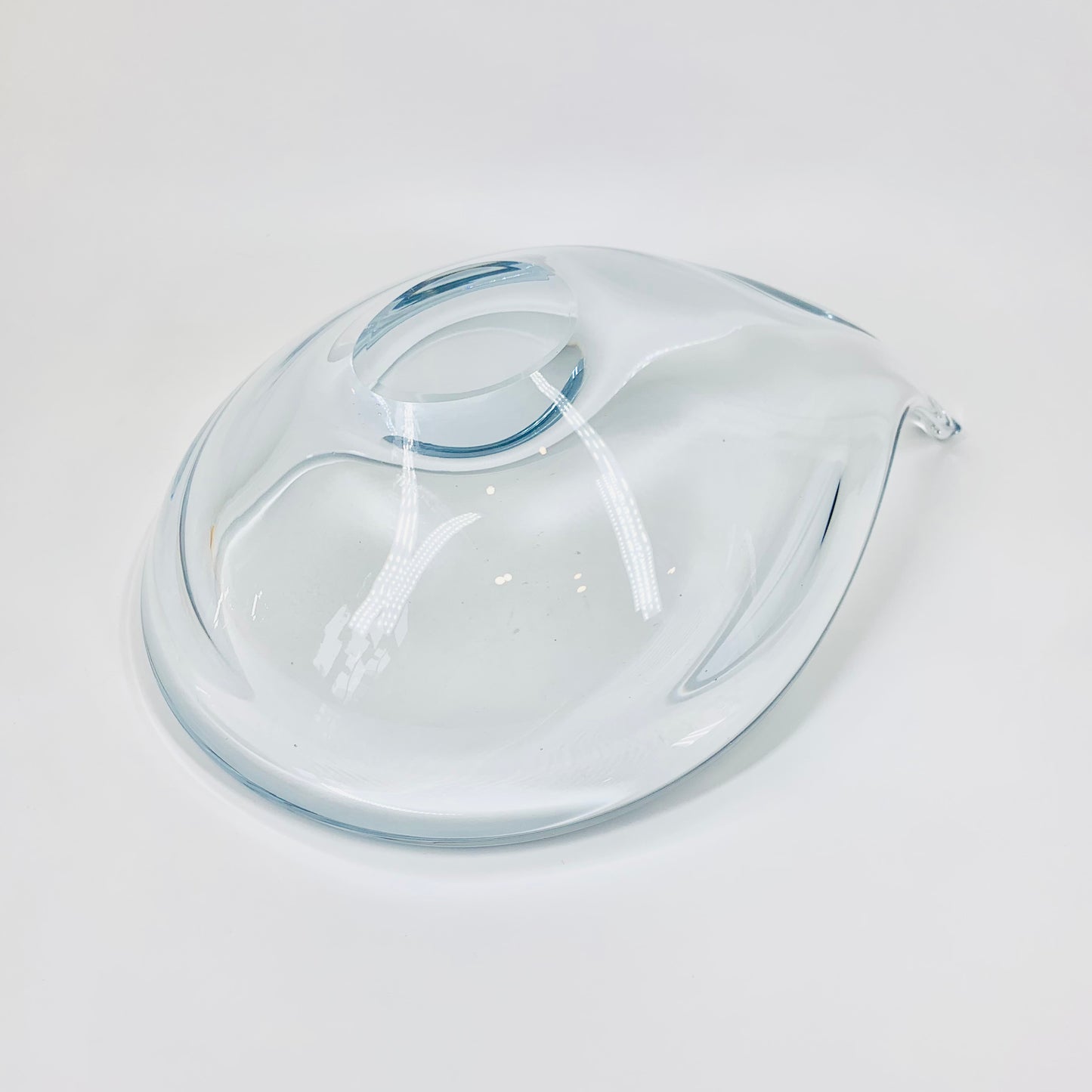 1960s Swedish Strombergshyttan modern glass tear drop bowl