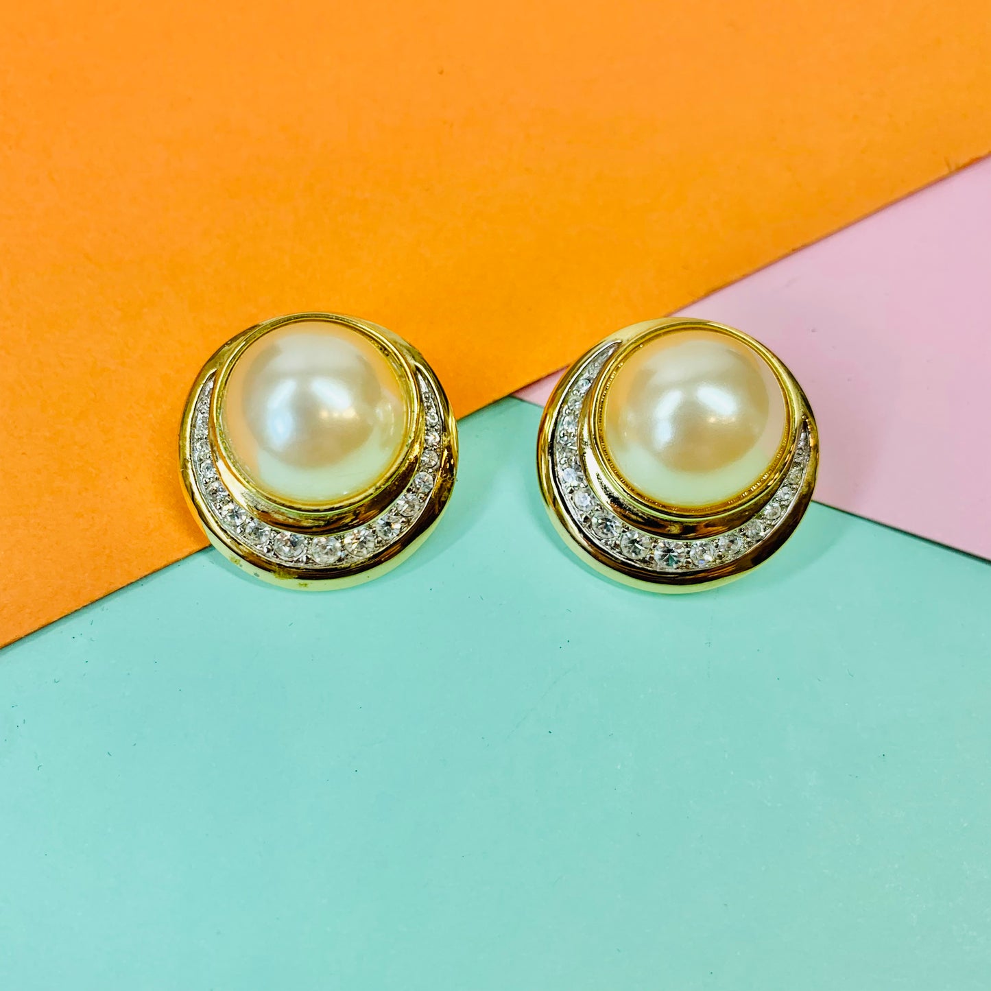Vintage Oroton pearl gold brooch and matching earrings